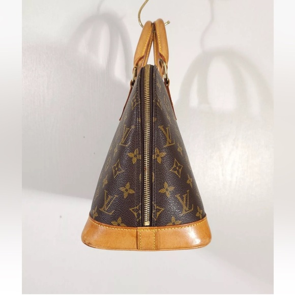 Authentic Louis Vuitton Alma PM Monogram Canvas Leather Hand Bag - Vintage - Picture 6 of 16